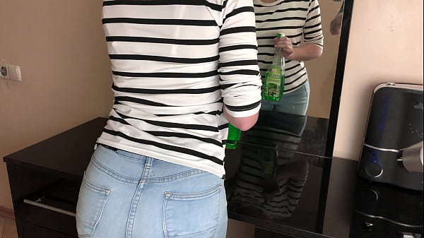 I cummed on my stepsister’s panties and pussy! fucking standing!